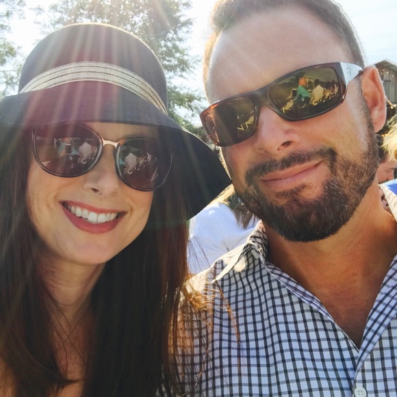 Thanks for stopping by!✨Meet your Posher, Meredith - Picture 6 of 8